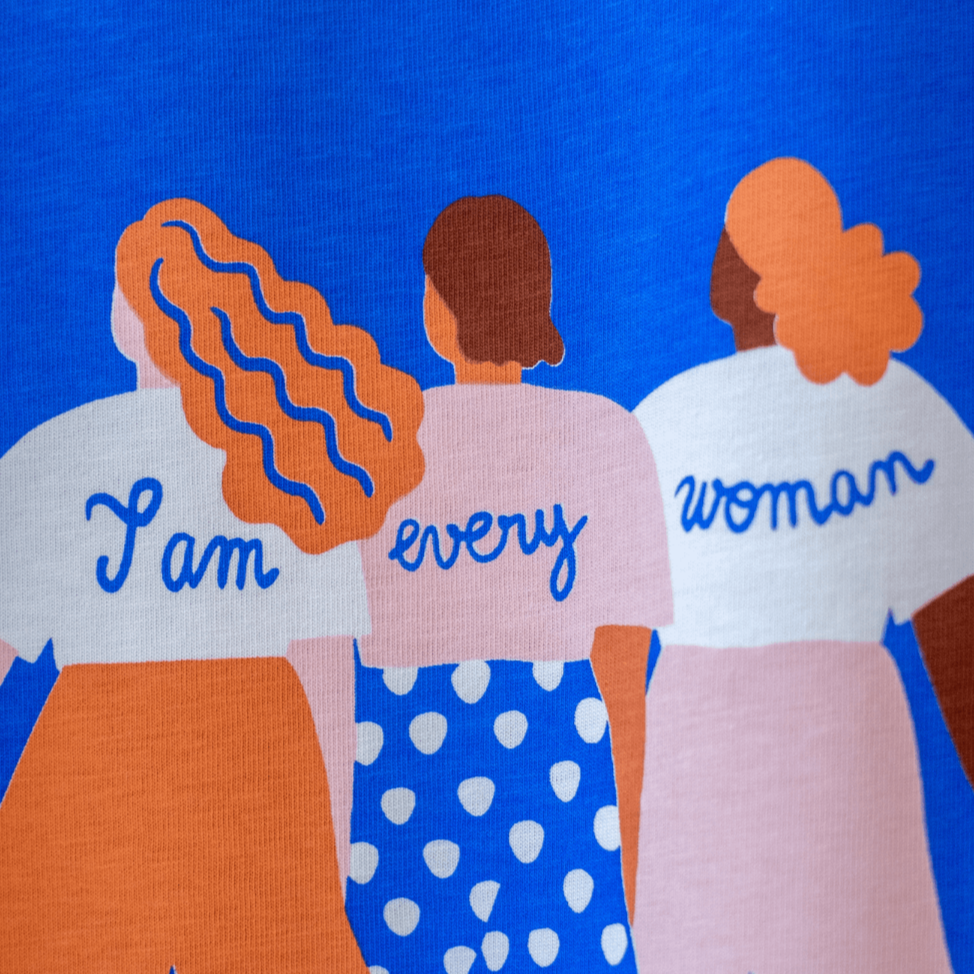 Oversize Unisex T-Shirt: "I am every woman"